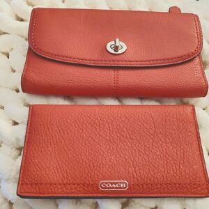Coach genuine pebbled leather wallet checkbook cover salmon